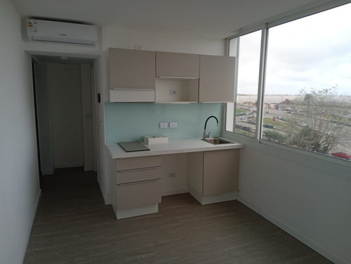 Venta Apartamento 1 Dormitorio Barrio Las Artes Torre Mauá 706