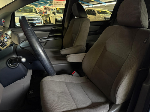 Honda Odyssey 3.5 Lx Minivan At