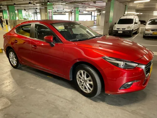Mazda 3 2.0 Touring