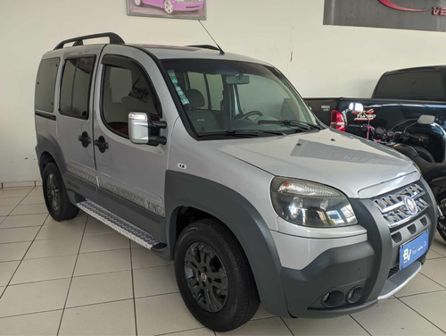 Fiat Doblo 1.8 16v Adventure Xingu Flex 5p