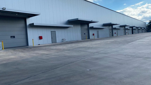 Alquiler Los Boulevares 2800 M2 Centro Logístico De Gran Calidad Seguridad