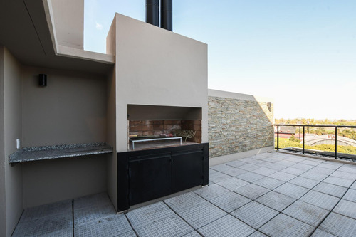 Venta - Departamento De Un Dormitorio Con Amenities En Avenida Pellegrini, Rosario