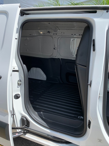 Peugeot Partner Maxi Pack Hdi 2022
