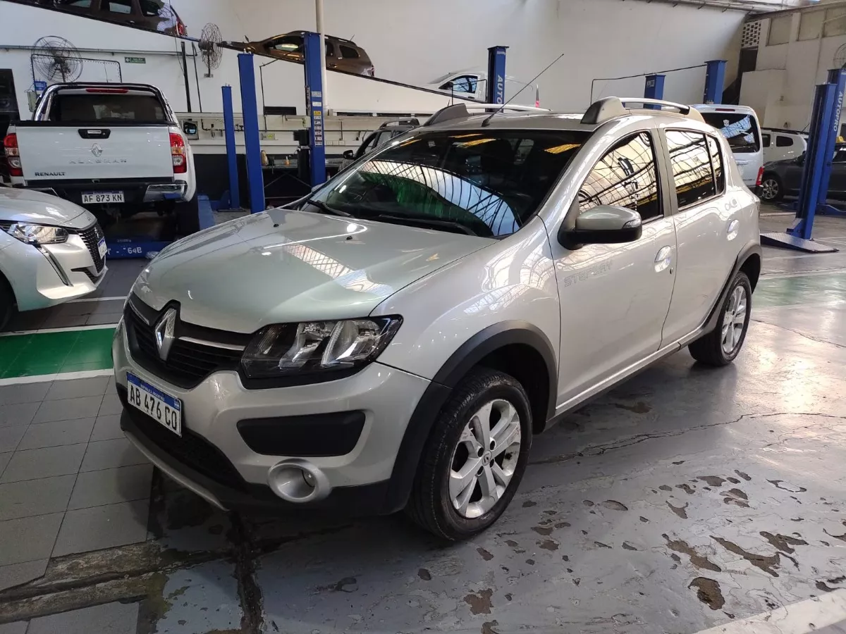 Renault Sandero Stepway 1.6 Privilege 105cv