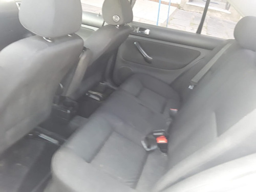 Imagen 6 de 7 de Volkswagen Bora Tdi 2010 192.000 Km