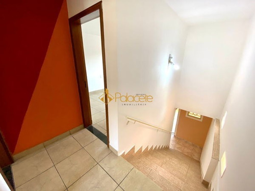 Imagem 7 de 16 de Casa Sobrado Padrão Com 4 Quartos - 84716-v