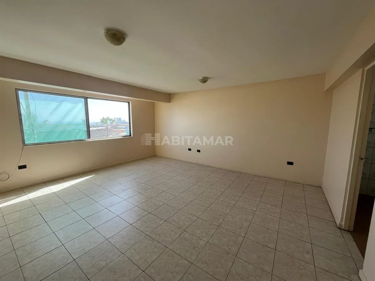 Imagen 2 de 11 de Departamento En Venta Calle Esmeralda En Antofagasta