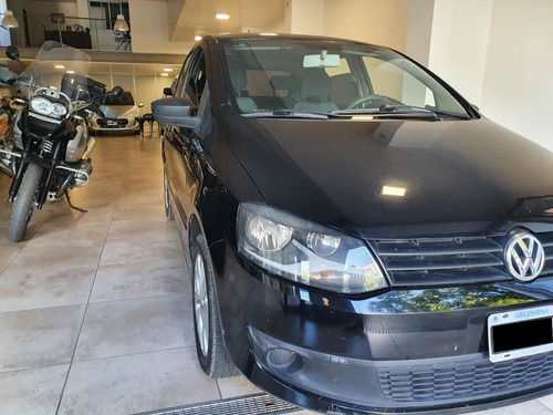 Volkswagen Fox Trendline 5 Puertas G.n.c.
