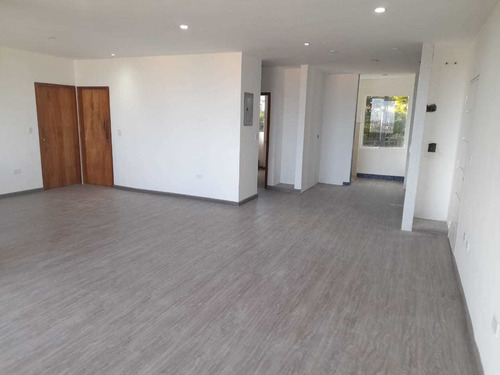 Imagen 14 de 18 de Se Vende Apto 124m2 3h/2b/3p Oripoto 5188