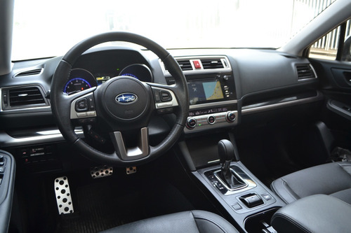 Subaru Legacy 2.5 Limited 2017