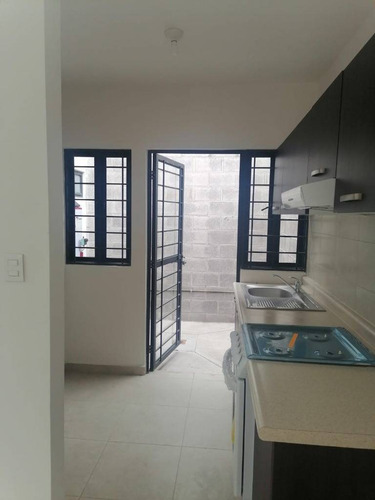 Imagen 5 de 12 de Casa En Renta, Paseo De La Asunción, San Gerardo, Aguascalientes, Rcr 413774.