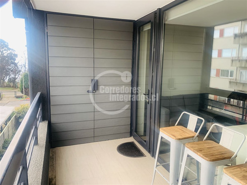 Departamento En Venta De 2 Dorm. En Puerto Varas