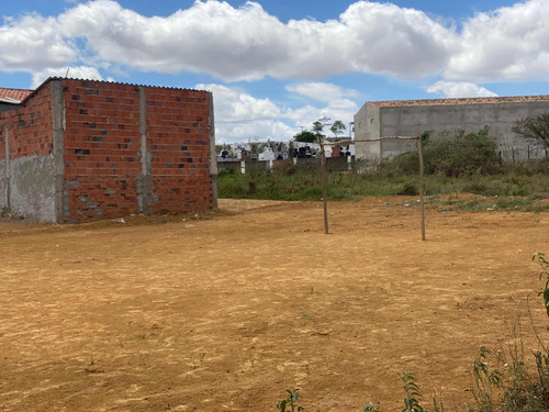 Terreno Em Ótima Localização