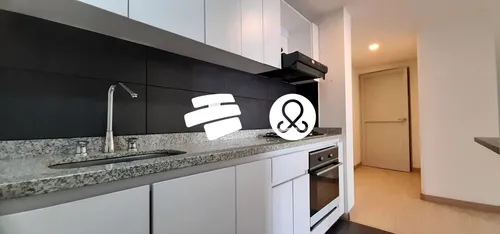 Apartamento En Venta En Los Laureles, Bogotá