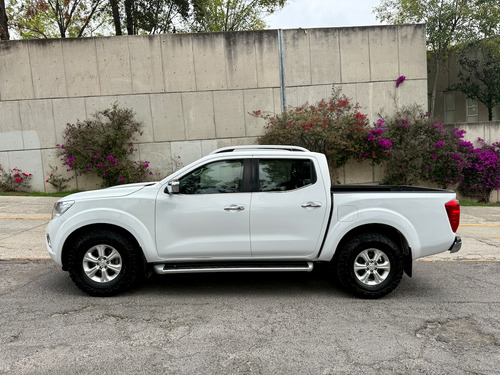 Nissan NP300 Frontier 2.5 Le Aa Mt