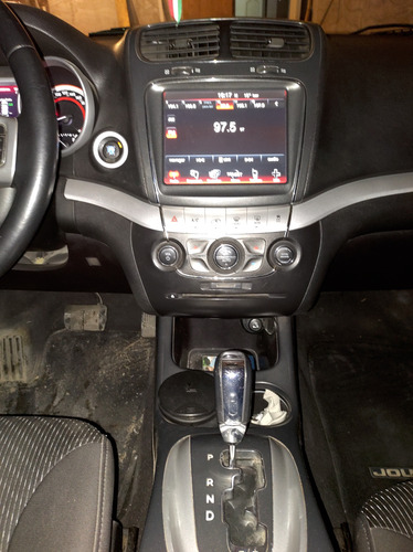 Dodge Journey 2.4 Sxt Atx Techo 3filas