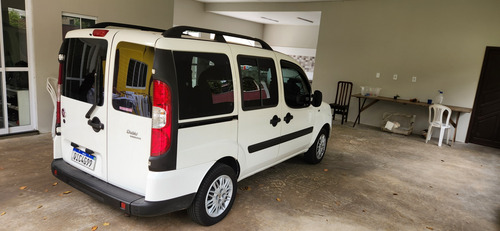 Fiat Doblo 1.8 16v Essence 7l Flex 5p