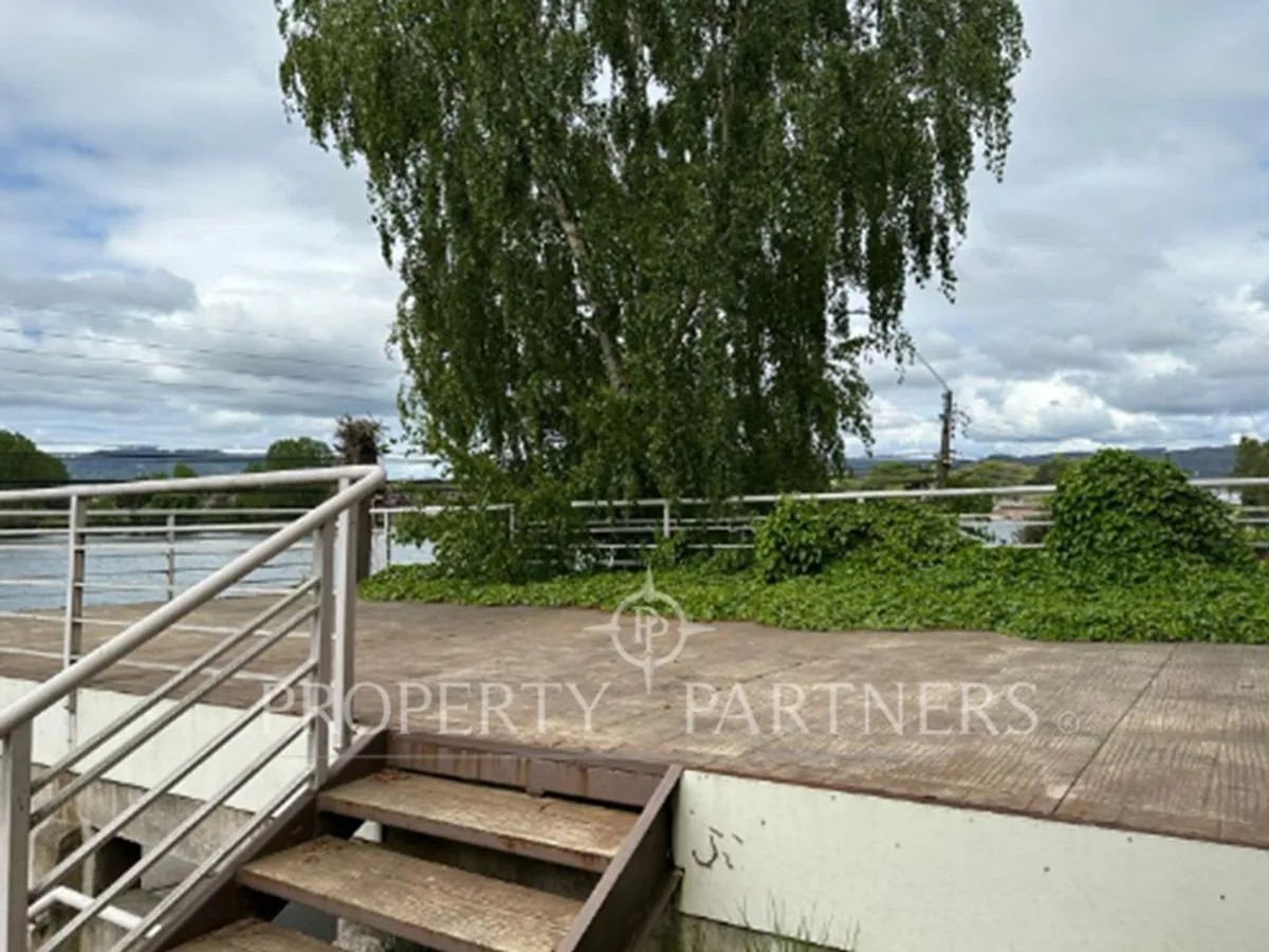 Imagen 4 de 27 de Arriendo Espectacular Propiedad Frente Al Rio