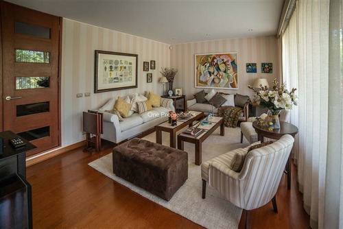 Imagen 4 de 30 de Casa En Venta, Condominio Los Bravos, Interior.