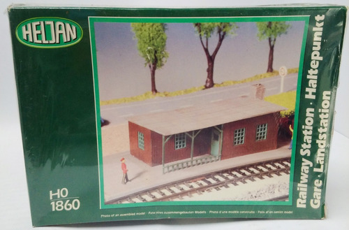 Imagen 1 de 3 de Pequeña Estacion De Tren - Heljan H0 1860(made In Dinamarca)