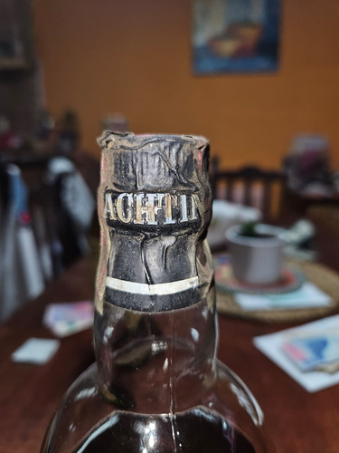 Antigua Botella De Whisky Contenido Original Parte Evaporada