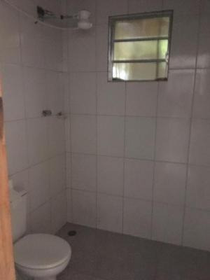 Chácara Com Piscina, 2 Dormitórios, Confira!!!