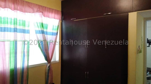 Imagen 9 de 17 de Acogedor Apartamento En Venta. Urb. Chacao. Mls #22-3913 Vanessa Sayago. 04125866548