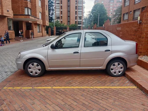 Renault Logan 1.4 Familiar