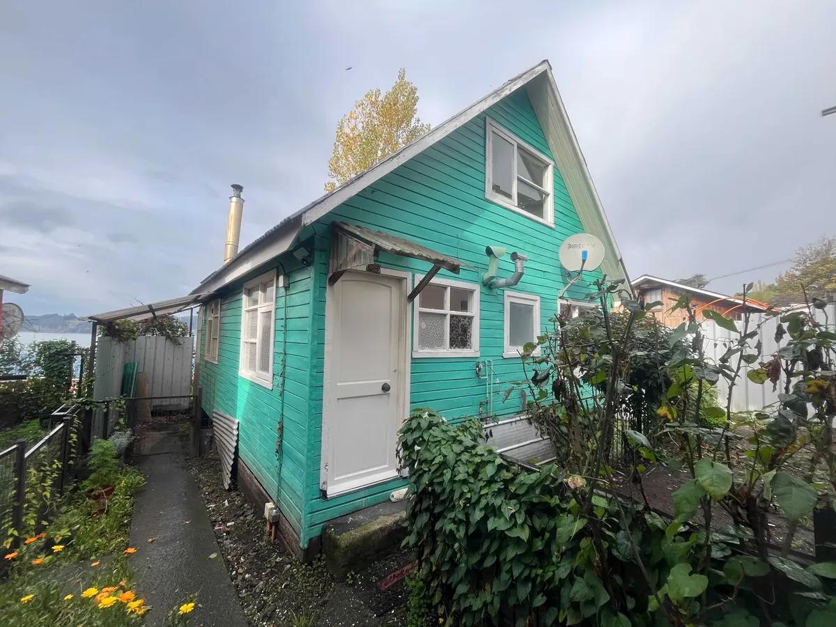 Imagen 1 de 22 de Casa En Condom. El Centro De Castro - Chiloé (177908)