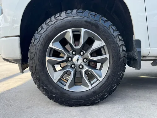 Chevrolet Cheyenne 5.3 V8 RST Doble Cabina 4x4 At