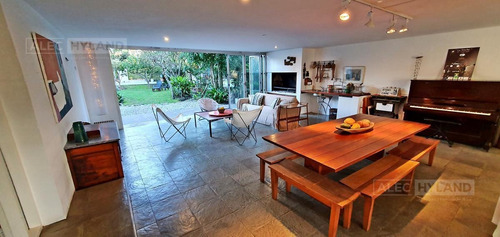 Imagen 27 de 30 de Casa Moderna 6 Ambientes En Venta Beccar-boating-río, San Isidro
