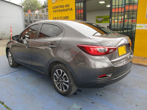 Mazda 2 Touring 1500cc At Aa