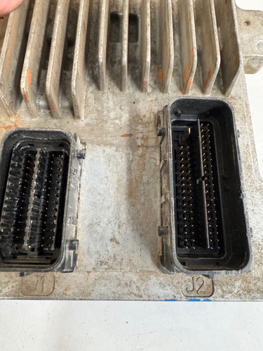Computadora Chevrolet 12642927 E83 Tornado Sonic Trax (Usado)