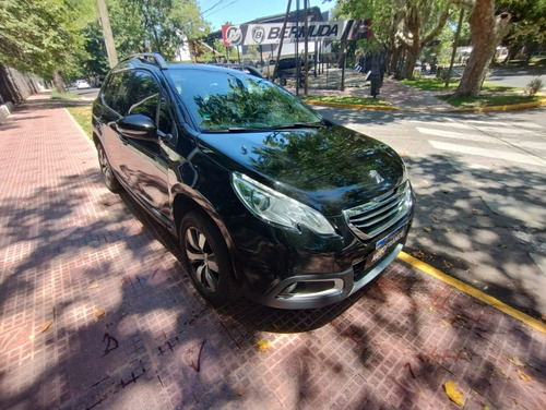 Imagen 2 de 25 de Peugeot 2008 Feline Manual Modelo 2017