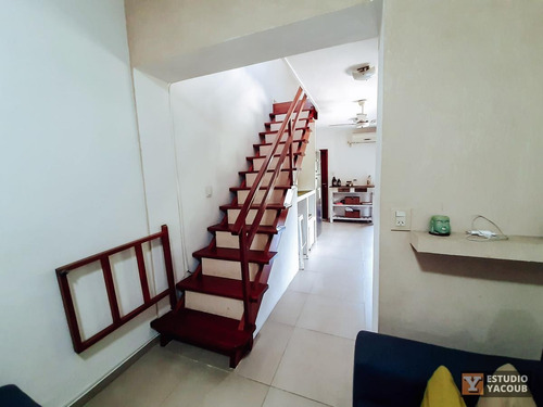 Casa Venta 3 Dormitorios 2 Baños 1 Cochera 1 Quincho 270 Mts 2 Totales - La Plata