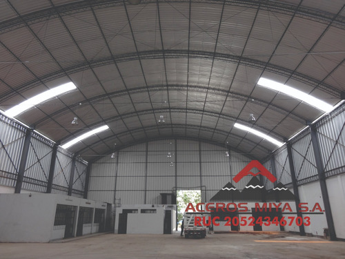 Techos De Policarbonato Traslucidos Aluzinc Tr3 Tr4 Tr6 Tr7