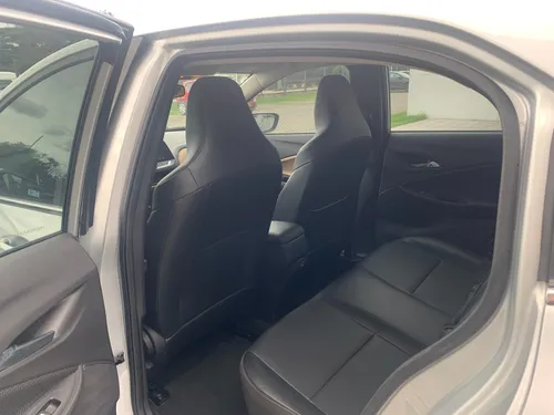 Chevrolet Onix 1.0T Premier Hatch At