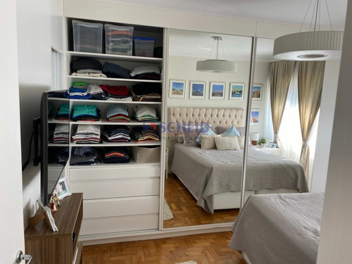 Imagem 7 de 15 de Itaim - Apartamento - Venda - Reformado - Bem Localizado - Condóminio Com Lazer - Andar Alto. - Mr80910
