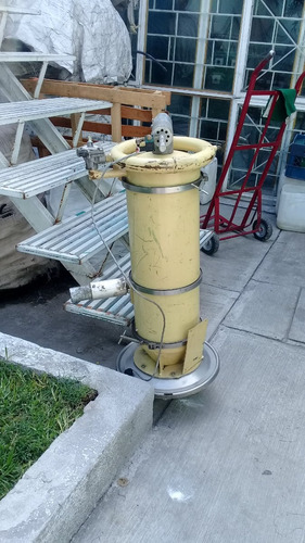 Silo Alimentador Para Máquina De Inyección De Plásticos