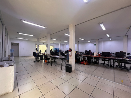 Inmueble Para Oficinas, Comercial Y Servicios En Carrillo Puerto