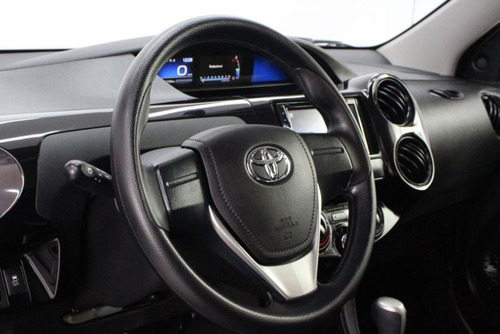 Imagem 7 de 14 de Toyota Etios 1.3 X 16v Flex 4p Automático 2019/2020