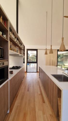 Casa En Venta En Barrio Privado, Pueblo Mio Punta Del Este (ref: Bpv-8409)