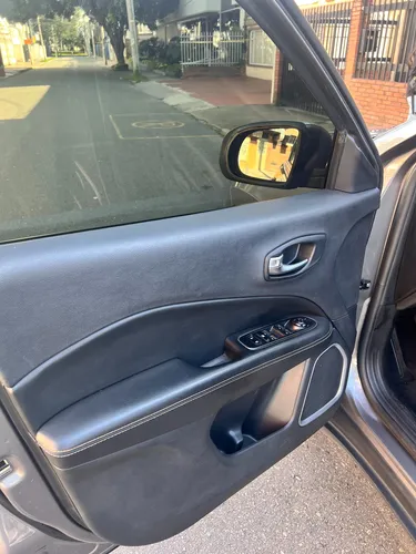 Jeep Compass 2.4 Sport 4x2