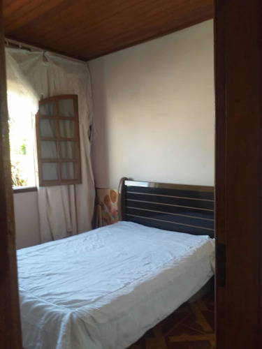 Imagem 9 de 14 de Casa De 3 Quartos Dois Pavimentos
