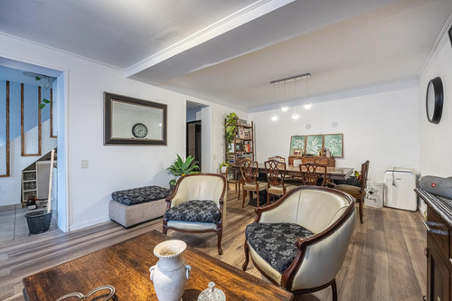 Ph De 3 Ambientes Con Terraza Refaccionado En Venta En Almagro