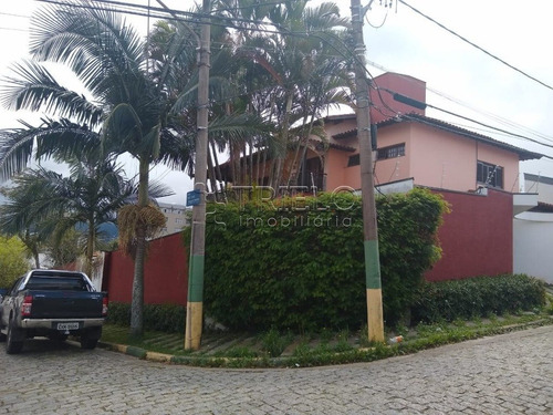 Imagem 2 de 15 de Vendo Linda Casa De Alto Padrao - V-3115