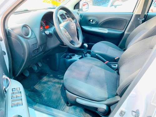 Imagem 8 de 10 de Nissan March 1.6 Sl 16v Flex 4p Manual
