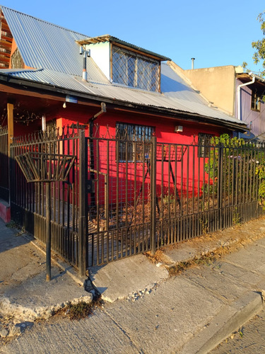 ¡gran Oportunidad! Casa En Población Carlos Trupp, Talca