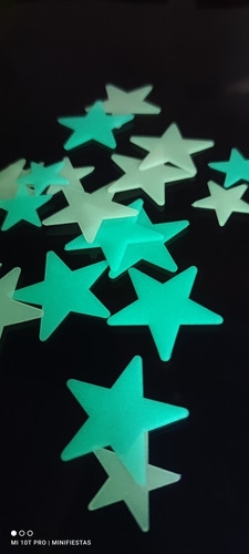 100 Estrellas Fluorescentes Para Decoración Techo 4x4cms