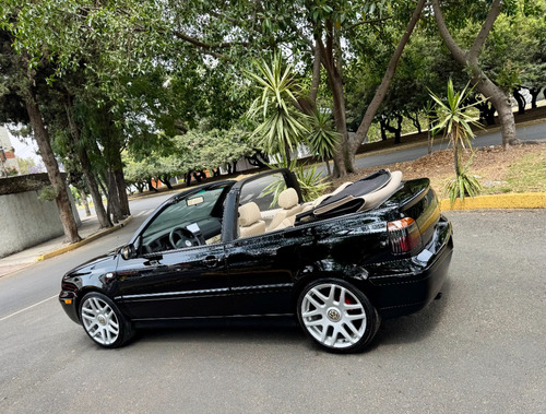 Volkswagen Golf 1.8 Cabrio Gls 5vel Aa Mt